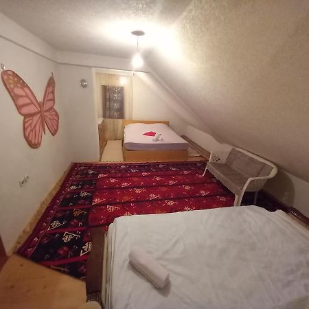 Apartment Little Village Plav Ngoại thất bức ảnh