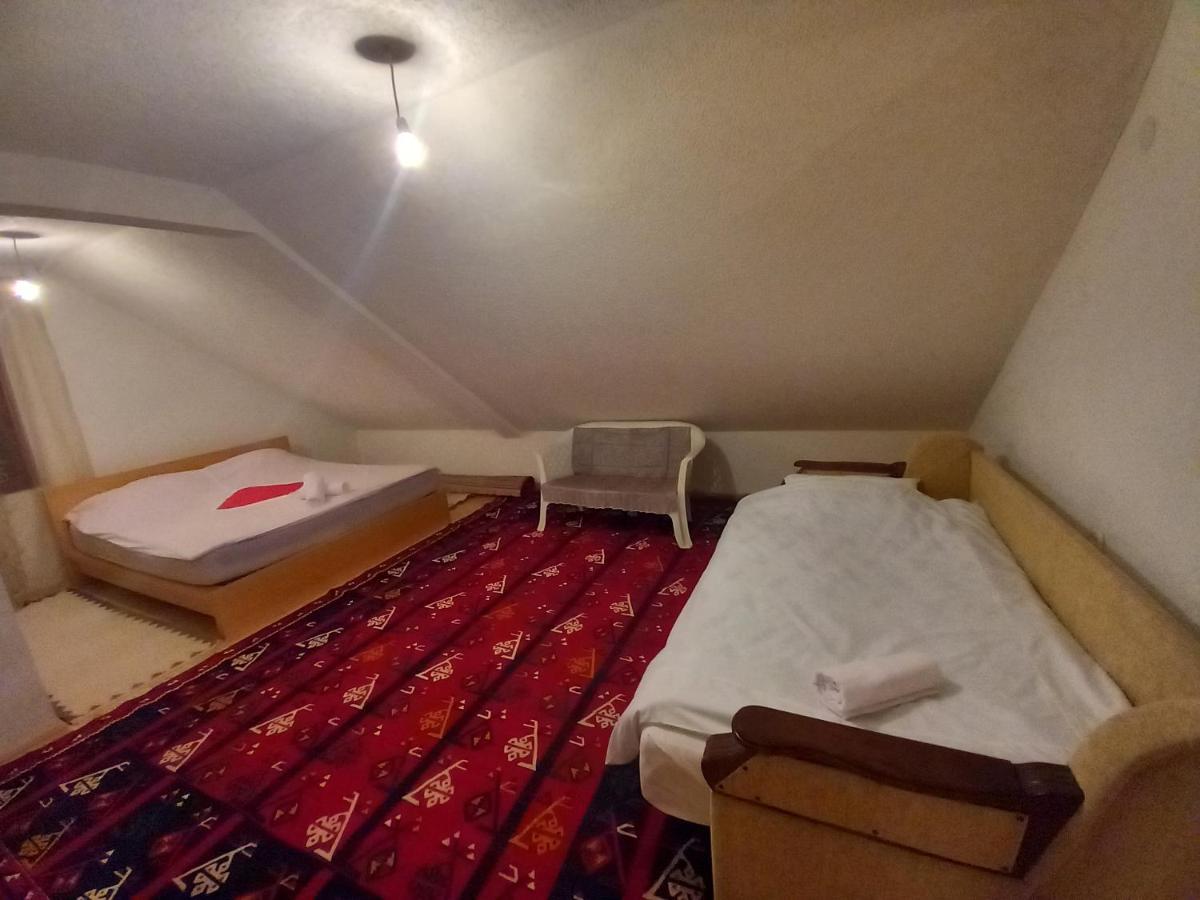 Apartment Little Village Plav Ngoại thất bức ảnh